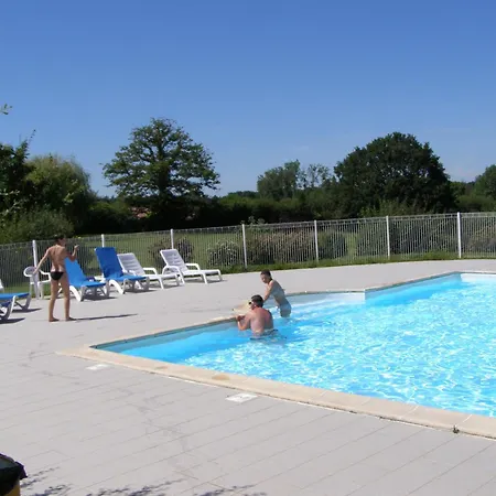 פארק נופש Pescalis Les Maisons Du 2*